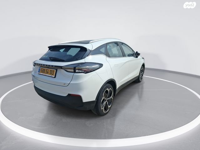 ג׳ילי Geometry C