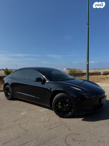 טסלה מודל 3