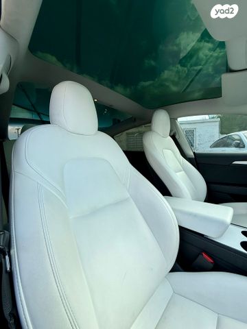 מודעת רכב טסלה מודל 3 1