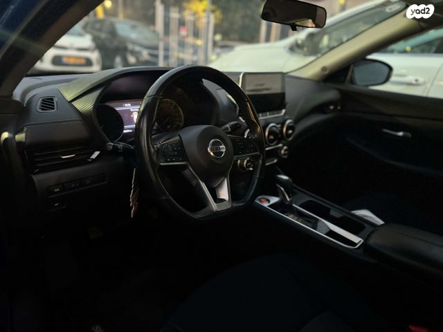 ניסאן סנטרה