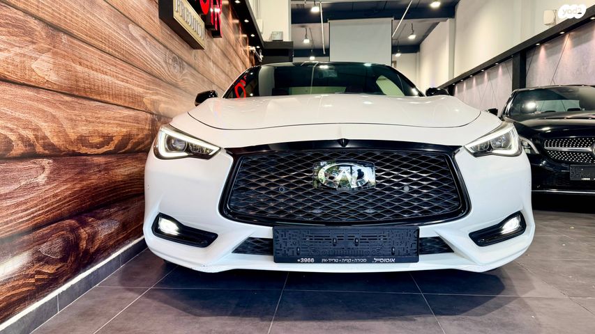 אינפיניטי Q60
