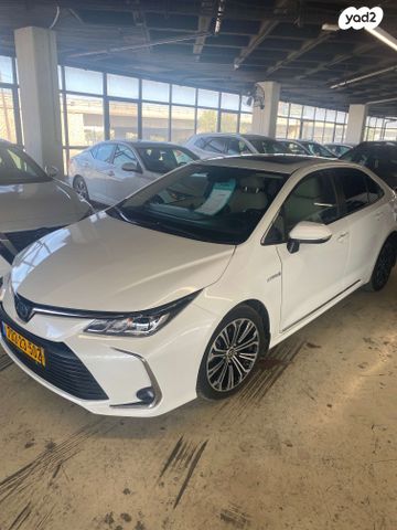 מודעת רכב טויוטה קורולה