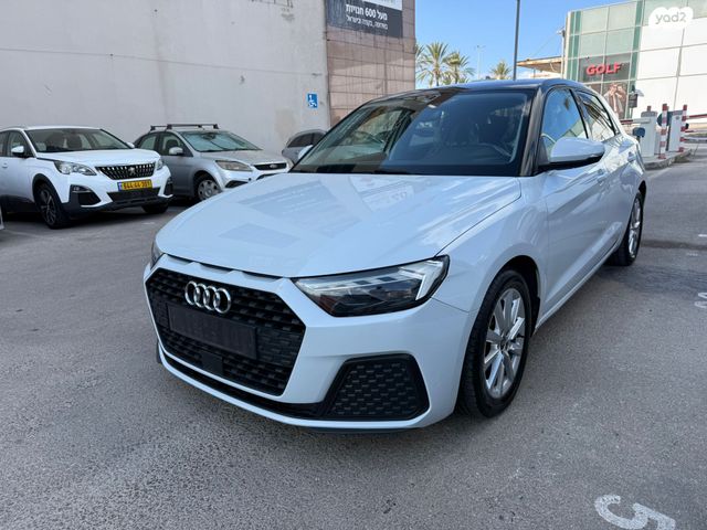 מודעת רכב אאודי A1