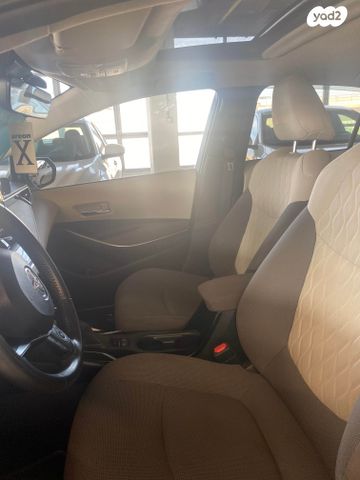 טויוטה קורולה