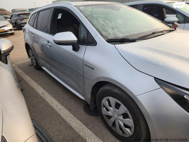 מודעת רכב טויוטה קורולה