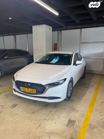 מודעת רכב מאזדה 3