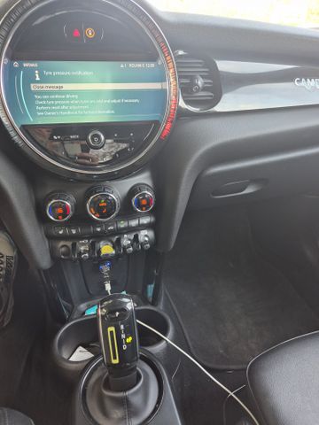 מיני קופר SE (חשמלית)