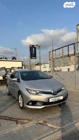 טויוטה אוריס