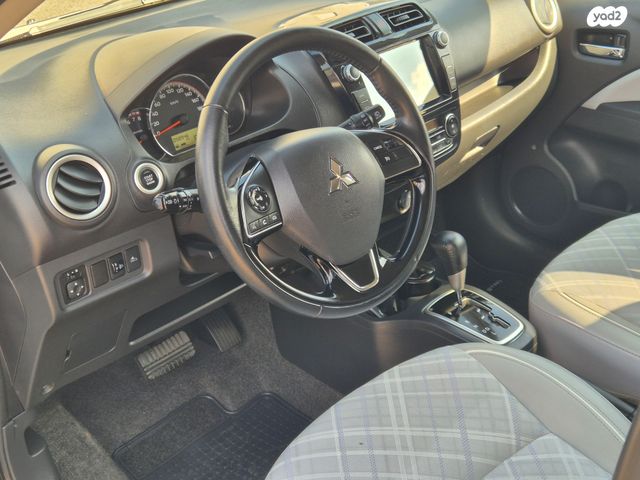 מיצובישי ספייס סטאר