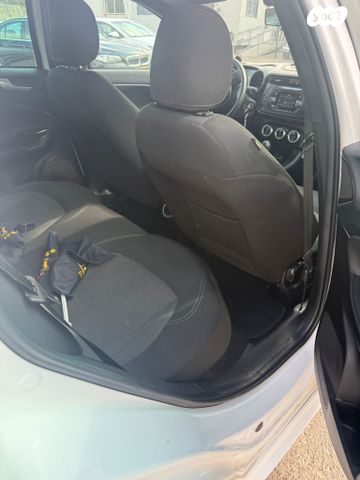 אלפא רומיאו ג'ולייטה