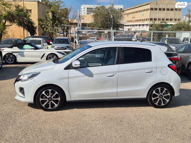 מיצובישי ספייס סטאר