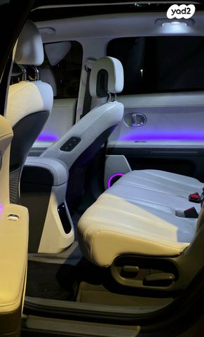 יונדאי איוניק 5