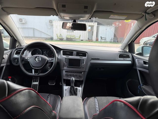 פולקסווגן גולף