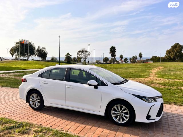 מודעת רכב טויוטה קורולה