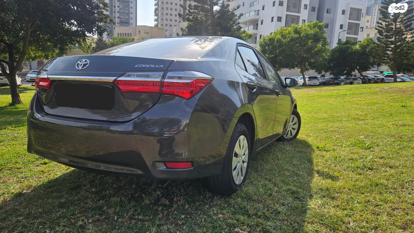 טויוטה קורולה