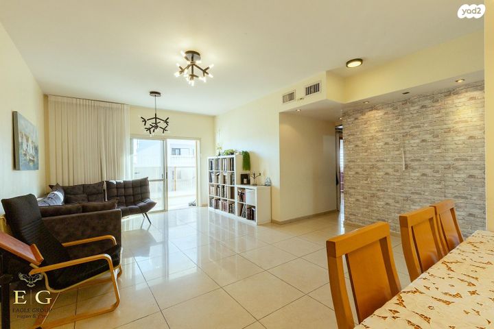 מרים מזרחי 2