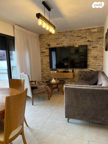 ז'בוטינסקי 17