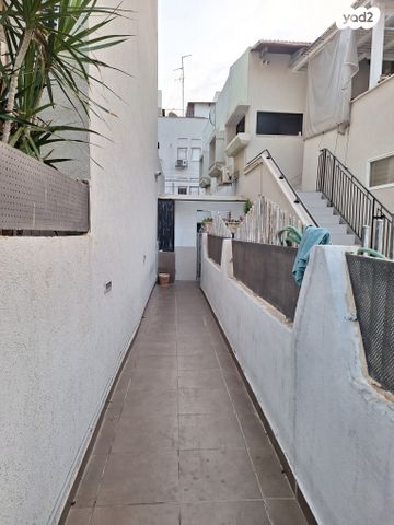 דירה, איתיאל 36, התקוה, בית יעקב, נווה צה"ל, תל אביב יפו