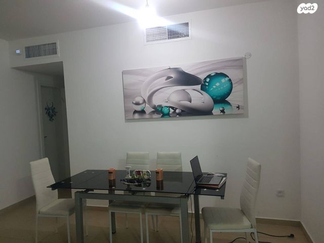 דירה, רמת הגולן 12, רובע ה', אריאל