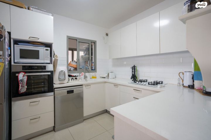 דירה, שוהם 84, אבני חן, חריש