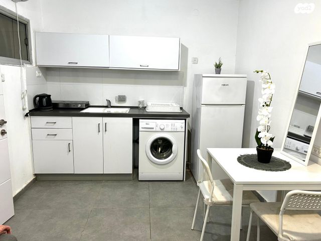 דירה, אברבנאל 16, שכונה י"א, באר שבע