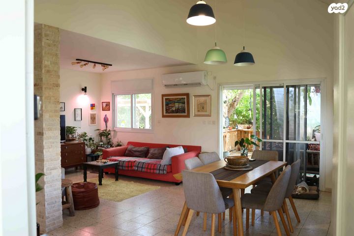 בית פרטי/ קוטג', שדרות האמירים 39, קציר, קציר