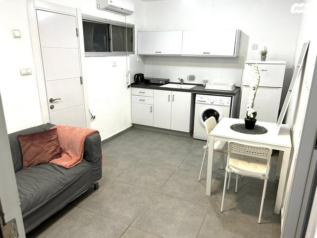 דירה, אברבנאל 16, שכונה י"א, באר שבע