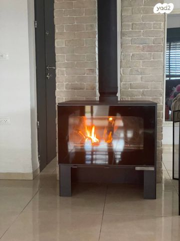 בית פרטי/ קוטג', הברושים 1, חוסן, חוסן