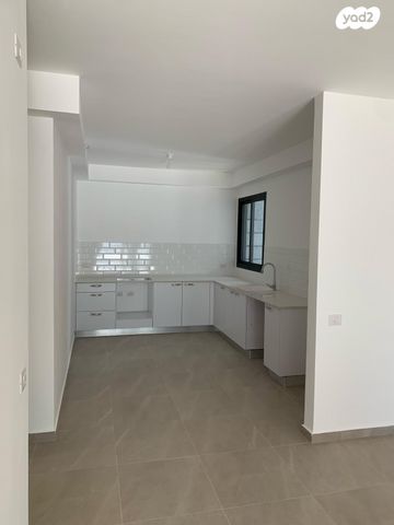 דירה, רועי קליין 6, קרית קריניצי, רמת גן