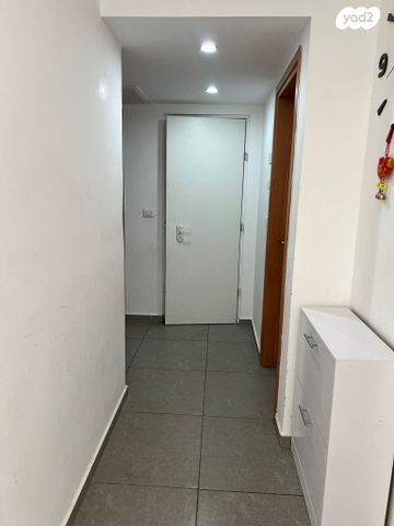 דירה, שמעון פרס 1, המחנה הצבאי, קרית מלאכי