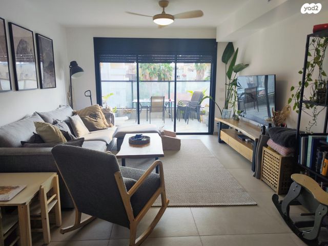 דירה, יהודה הלוי 55, רמב"ם, ראשון לציון