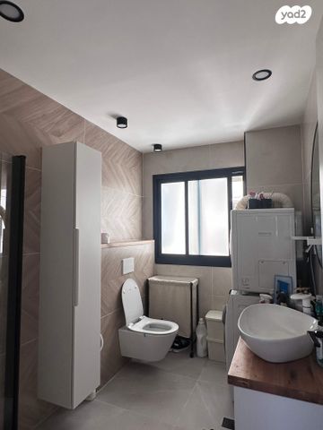 דירה, קרן היסוד 59, מרכז העיר, סביניה, הוותיקה, קרית ביאליק