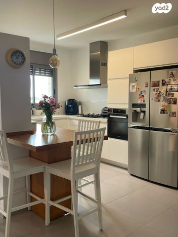 דירה, שושנה דמארי 1, יפה נוף, כפר יונה