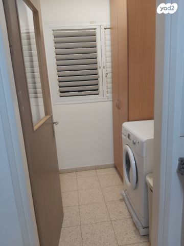 דירה, רמב"ם 24, רמת חן ובן ציון, נתניה