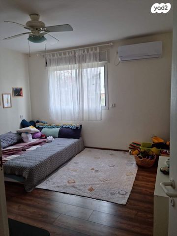 בית פרטי/ קוטג', שדרות האמירים 39, קציר, קציר