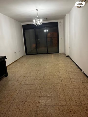 דירה, הלפר 12, הגבול רוטשילד, בת ים