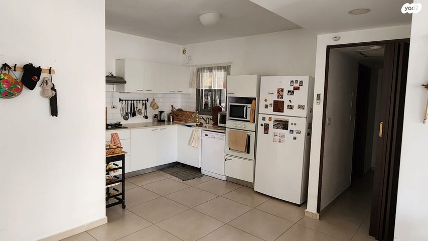 דירה, ספיר 29, אבני חן, חריש