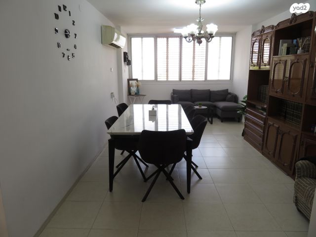 דירה, דוד אלעזר 4, שיכון ד, טבריה