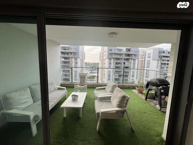 דירה, שושנה דמארי 11, יפה נוף, כפר יונה