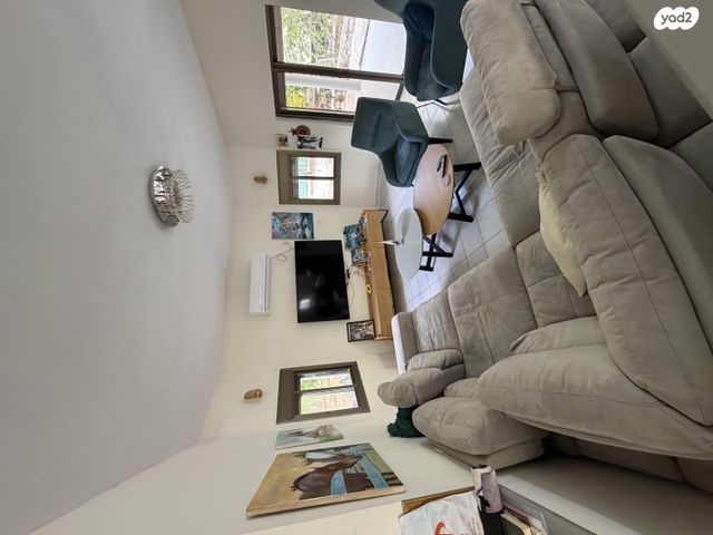 בית פרטי/ קוטג', חיים נחמן ביאליק 5, שיכון א', קרית שמונה