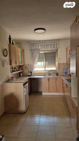 דירה, הרב קירשטיין 15, מרכז העיר, עפולה