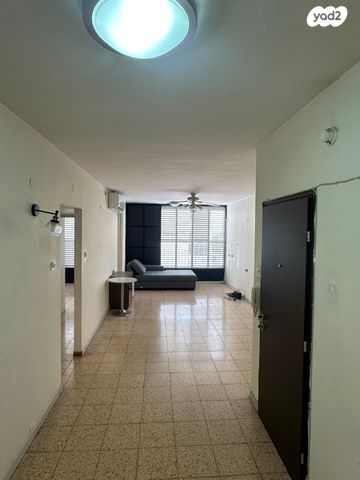 דירה, הצפירה 6, מרכז, קרית עבודה, חולון