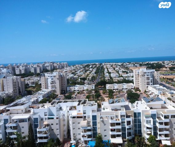 דירה, אפרסמון 5, רובע ט"ז, אשדוד