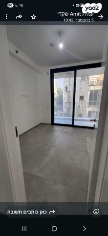 אנטיגונוס 13