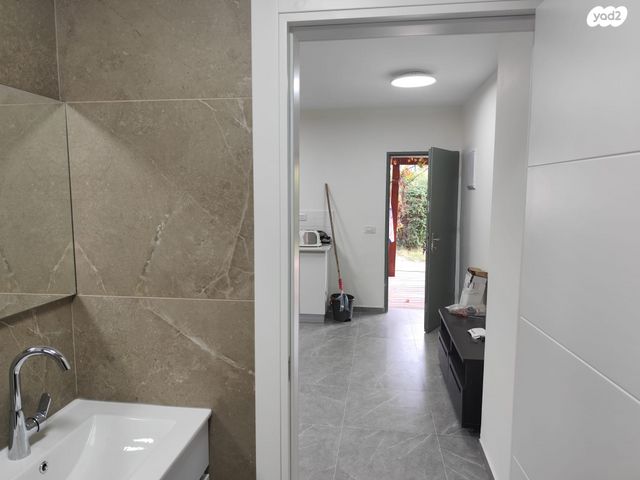 דירה, סמטת גפן 1, גלאון, גלאון