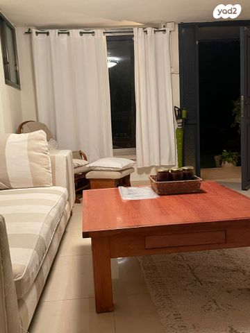 יחידת דיור, עמקה, עמקה, עמקה