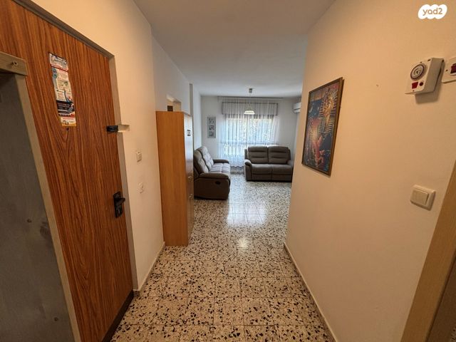 דירה, ההגנה 53, יצחק רבין, מעלות תרשיחא