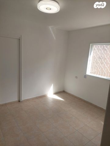 דירה, ההסתדרות 116, נאות שושנים, חולון