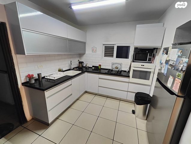 דירת גן, דיזרעאלי 21, עמידר, בנית, לוד