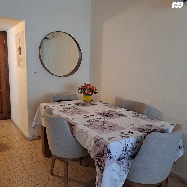 דירה, הרב לנדרס 18, רמת עמידר, רמת גן